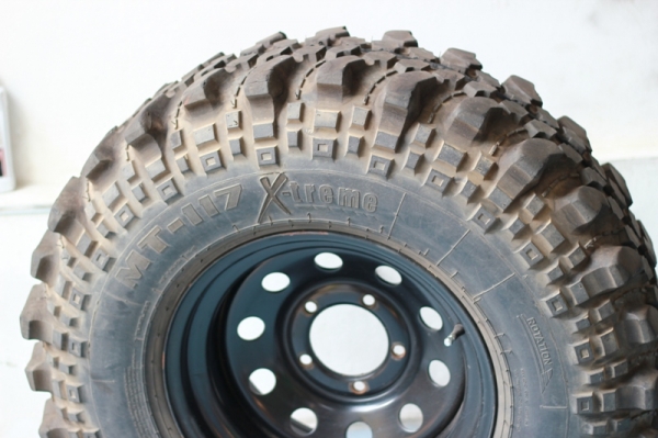 ขายตะขาบ silverstone 35x10.5x16 พร้อมกะทะ 16x8 -30 5x139.7