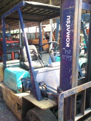 ขายรถโฟล์คลิฟ KOMASTU FD25-8