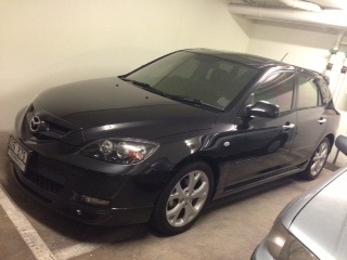 ขายMazda3 2.0Maxx Sport 5Dr สีดำ ตัวTop ปี2010