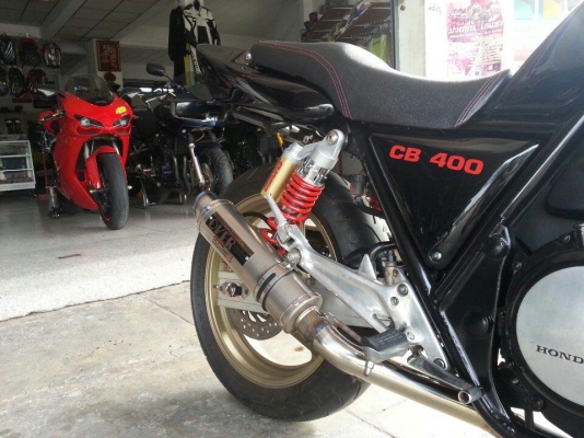 cb400 ปี94 ทะเบียนพร้อมโอน(กทม. เลขตอง) ภาษีไม่ขาดต่อ รถสวยเครื่องเยี่ยม