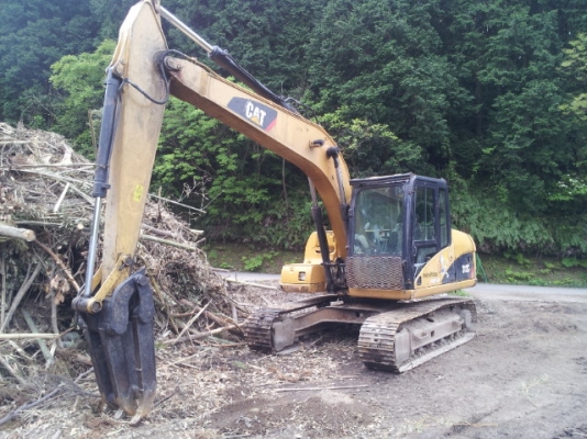 เก่านอกแท้ ค่ะ รถขุด Caterpillar 312C อีกคันค่ะ  จากญี่ปุ่น สภาพสวยพร้อมใช้งานแน่นอน สนใจโทรเลยค่ะ 087-3310254 เจี๊ยบค่ะ