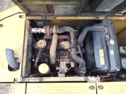 เก่านอกแท้ ค่ะ รถขุด Caterpillar 312C อีกคันค่ะ  จากญี่ปุ่น สภาพสวยพร้อมใช้งานแน่นอน สนใจโทรเลยค่ะ 087-3310254 เจี๊ยบค่ะ