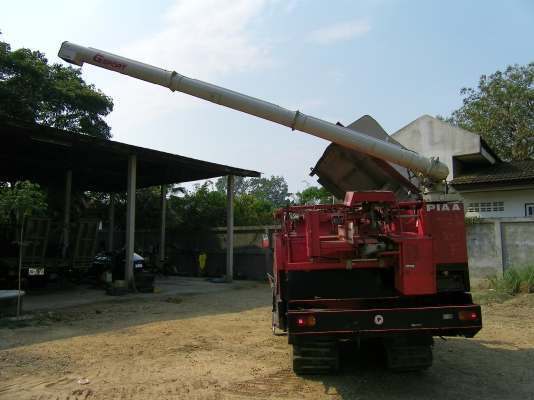 ขายรถเกี่ยวข้าว 2 ระบบ ขายรถเกี่ยวข้าว 2 ระบบ