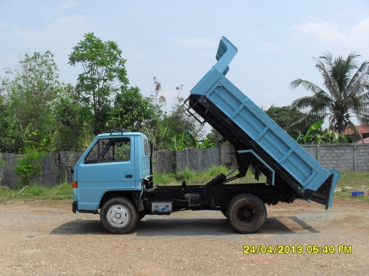ISUZU NKR 88 แรง ปี 36