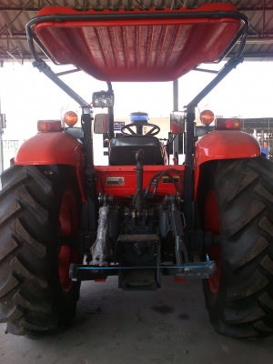 ขายรถแทรกเตอร์ M7040 Max