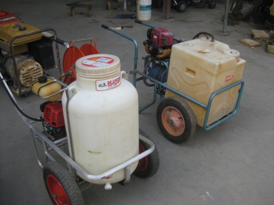 ขายเครื่องพ่นยาเดินตามขนาด25-60ลิตรHONDA/ROBIN พร้อมใช้งาน
