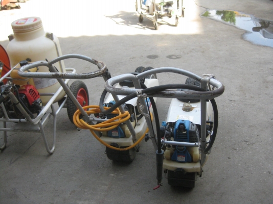 ขายเครื่องพ่นยาเดินตามขนาด25-60ลิตรHONDA/ROBIN พร้อมใช้งาน ขายเครื่องพ่นยาเดินตามขนาด25-60ลิตรHONDA/ROBIN พร้อมใช้งาน