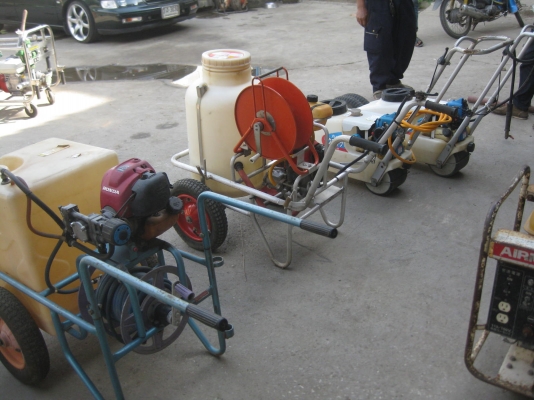 ขายเครื่องพ่นยาเดินตามขนาด25-60ลิตรHONDA/ROBIN พร้อมใช้งาน ขายเครื่องพ่นยาเดินตามขนาด25-60ลิตรHONDA/ROBIN พร้อมใช้งาน