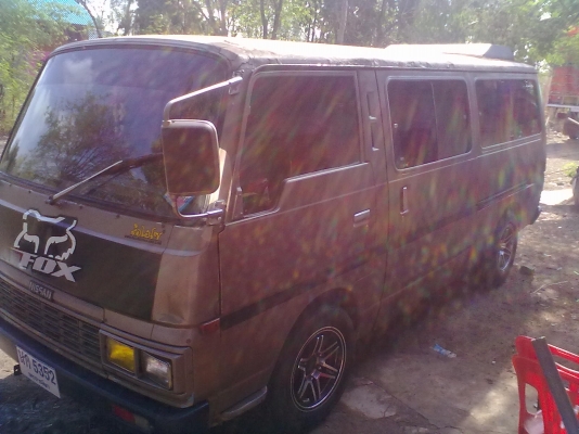 ขาย Nissan Urvan E23