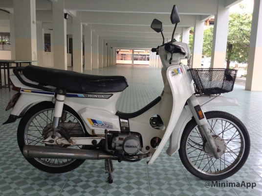 ขายรถมอเตอร์ไซค์ dream คุรุสภา สภาพดี ขายรถมอเตอร์ไซค์ dream คุรุสภา สภาพดี