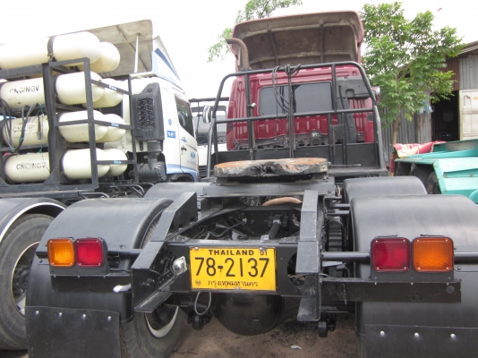 ขายรถบรรทุก 10 ล้อหัวลาก MITSUBISHI FN627 260 แรงม้า ขายรถบรรทุก 10 ล้อหัวลาก MITSUBISHI FN627 260 แรงม้า