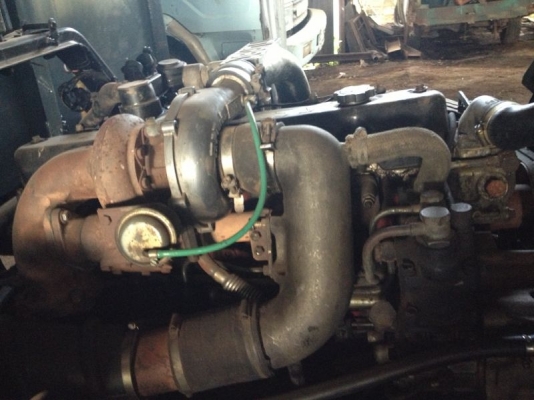 รถฮีโน่ 10 ล้อ รั่ว KT920 เปลื่ยนเครื่อง 210 แรงม้า สนใจติดต่อ 081 - 6079515 รถฮีโน่ 10 ล้อ รั่ว KT920 เปลื่ยนเครื่อง 210 แรงม้า สนใจติดต่อ 081 - 6079515