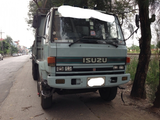 ขาย 10 ล้อ 1 เพลา รถห้างแท้ ยาว 7.20. พร้อมใช่ ต่อรองราคาได้