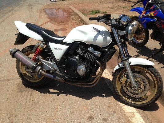 ขายCB400 สพม