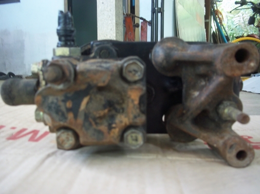 ขายตัวปั๊มเพาเวอร์อิซุซุTFR1200บาท ขายตัวปั๊มเพาเวอร์อิซุซุTFR1200บาท