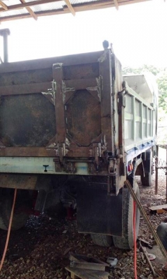 รับต่อดัมพ์ ซ่อมแซสซี ติดตั้งเครน และแก้ไข ตัดต่อ ดัดแปลงการใช้งานตามต้องการ