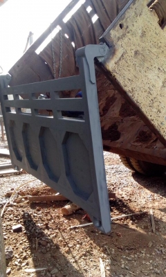 รับต่อดัมพ์ ซ่อมแซสซี ติดตั้งเครน และแก้ไข ตัดต่อ ดัดแปลงการใช้งานตามต้องการ