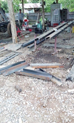 รับต่อดัมพ์ ซ่อมแซสซี ติดตั้งเครน และแก้ไข ตัดต่อ ดัดแปลงการใช้งานตามต้องการ