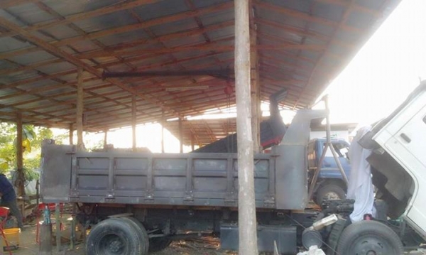 รับต่อดัมพ์ ซ่อมแซสซี ติดตั้งเครน และแก้ไข ตัดต่อ ดัดแปลงการใช้งานตามต้องการ