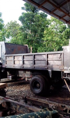 รับต่อดัมพ์ ซ่อมแซสซี ติดตั้งเครน และแก้ไข ตัดต่อ ดัดแปลงการใช้งานตามต้องการ