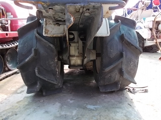 รหัส:12000857รถเกี่ยวข้าวเดินตามเครื่องKF34Gขนาด2.3PS.คล่องตัวสภาพสวยเกี่ยวง่ายwww.nihonmono.com