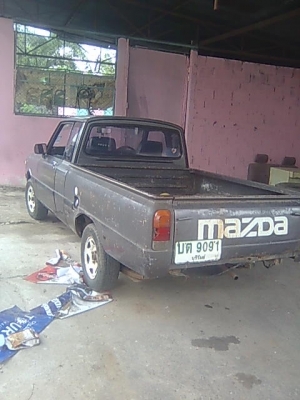 ขายด่วนมาสด้าน้อยสภาพพร้อมใช้ 32000