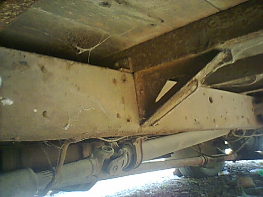 ขาย รถบัส KM350 เครื่อง 6BB1 145 แรงม้า 6 ล้อ ยาว 7 เมตร ตัวถังแสตนเลส ทะเบียนพร้อมโอน