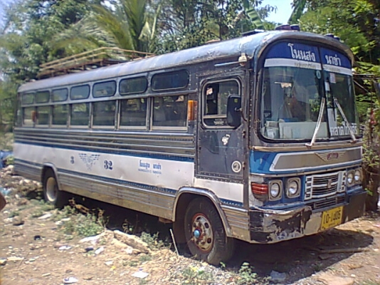 ขาย รถบัส KM350 เครื่อง 6BB1 145 แรงม้า 6 ล้อ ยาว 7 เมตร ตัวถังแสตนเลส ทะเบียนพร้อมโอน