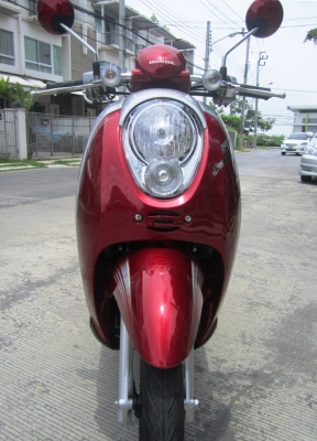 (ขายแล้วค่ะ) Scoopy-i ตัว Top Prestige ใหม่ๆ เดิมแท้ดี ไม่มีบิวด์ ราคาเพียง  บาทเท่านั้น