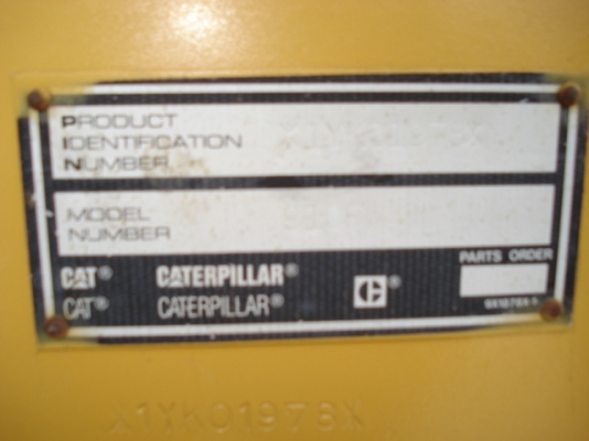 รถตักล้อยาง CAT 910F มาแล้วครับ รถงามแต้ๆเจ้า รอนำเข้าไทยครับ มานะ 085-9049669