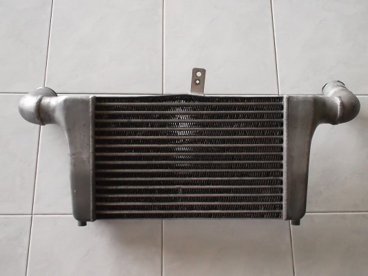 อินเตอร์คูเลอร์TRUST หนา3นิ้ว แท้ญี่ปุ่น ราคาไม่แฟง