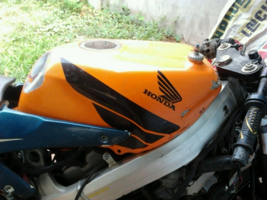 ขายซาก cbr250 ราคาว่ามา อยากได้เท่าไร ขายซาก cbr250 ราคาว่ามา อยากได้เท่าไร