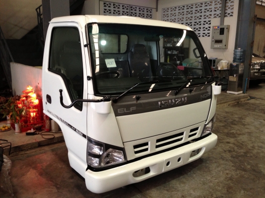 หัวเก๋งNPR รุ่นตาเพชรพร้อมทำสีเรียบร้อย