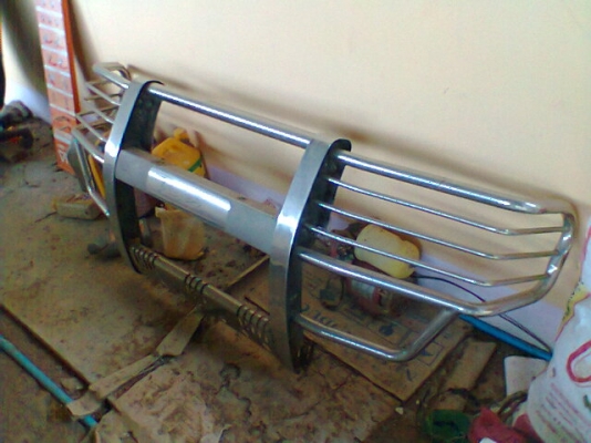 โลบาร์บวกกันชน