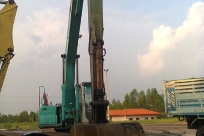 KOBELCO SK200MACK6 YN10ใช้งาน1XXXXบูมยาว+บูมสั้น KOBELCO SK200MACK6 YN10ใช้งาน1XXXXบูมยาว+บูมสั้น