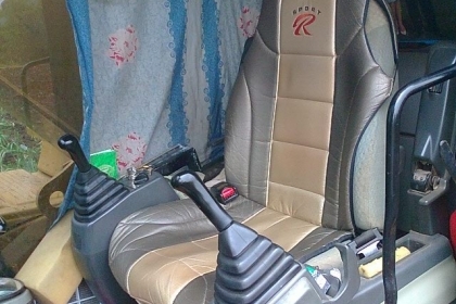 แบคโฮCAT 320D กระบอกดำ ใช้งาน1หมื่นช.มเศษ รถทำงานอยู่