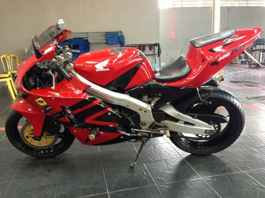 ขาย Cbr400 ทะเบียนแท้ ปี89 แฟริ่ง Cbr600 เครื่องเดินเงียบ ระบบไฟครบสมบูรณ์ ท่อปลายCarbon รถพร้อมออกซิ่งเลย 88,000 Call 0899672139 นายครับ ขาย Cbr400 ทะเบียนแท้ ปี89 แฟริ่ง Cbr600 เครื่องเดินเงียบ ระบบไฟครบสมบูรณ์ ท่อปลายCarbon รถพร้อมออกซิ่งเลย 88,000 Call 0899672139 นายครับ