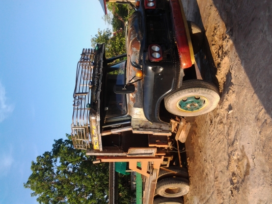 isuzu หัวยาว6bb เฟืองท้ายฟูโซ่ มัดจำแล้ว 5000 จากเสี่ยคมสันต์พังโคนครับ