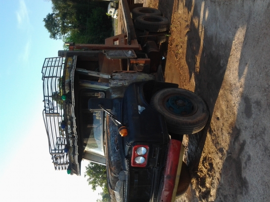 isuzu หัวยาว6bb เฟืองท้ายฟูโซ่ มัดจำแล้ว 5000 จากเสี่ยคมสันต์พังโคนครับ isuzu หัวยาว6bb เฟืองท้ายฟูโซ่ มัดจำแล้ว 5000 จากเสี่ยคมสันต์พังโคนครับ