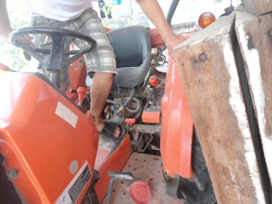 ขาย  คูโบต้า 34 อุปกร4อย่างครบถูกๆพร้อมใช้