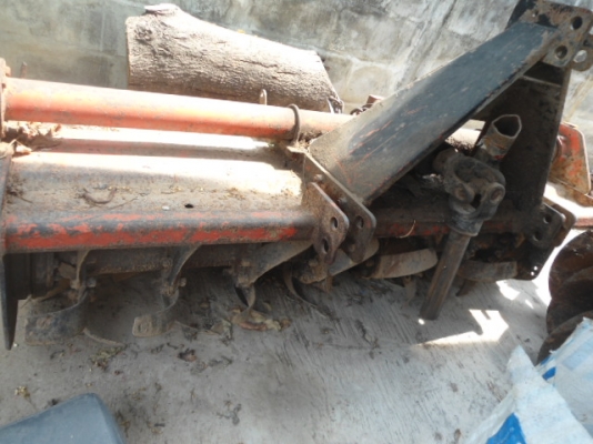 ขาย  คูโบต้า 34 อุปกร4อย่างครบถูกๆพร้อมใช้