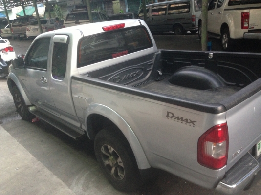 ISUZU D-MAX  Hi- Lander 2006 3.0 ขายที่ราคา 390,000