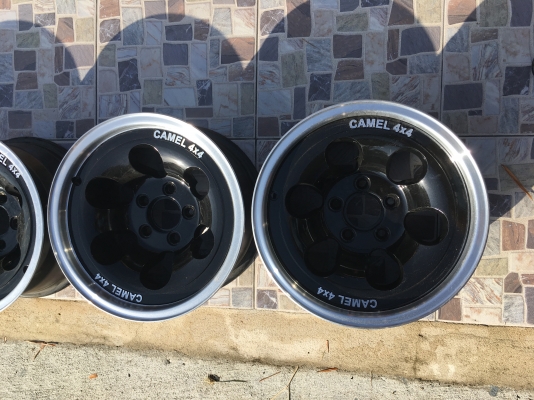 ล้อแมกซ์หยดน้ำ ขอบ15กว้าง7.5 นิ้ว  สีดำ ขอบเงา. ทำสีมาใหม่ พร้อมใช้ ส่งได้ทั่วไทย