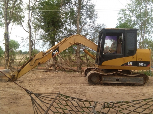 ขายรถแบคโฮ CAT E70B