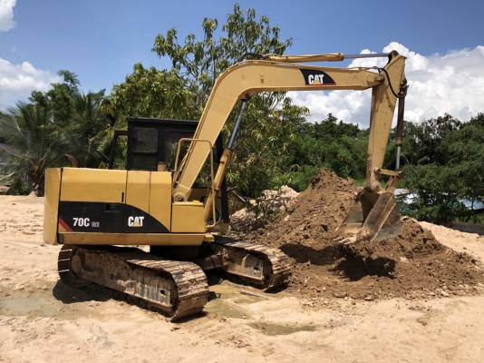 ขายรถแบคโฮ CAT E70B ขายรถแบคโฮ CAT E70B