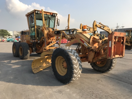 รถเกรด CATERPILAR 140H#2ZK06873 ปี2001