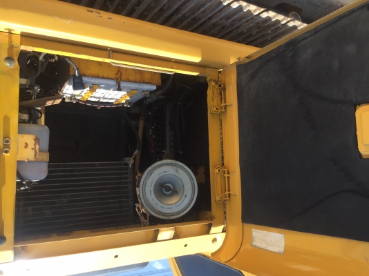 ขายคับรถขุดKomatsu PC120-6สภาพเก่านอกคับเอกสารเล่มทะเบียน ขายคับรถขุดKomatsu PC120-6สภาพเก่านอกคับเอกสารเล่มทะเบียน