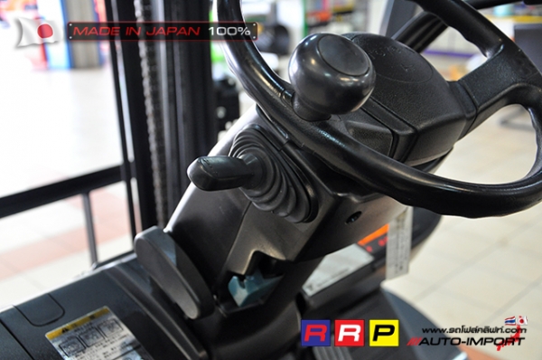 ขายรถโฟล์คลิฟท์มือสอง TOYOTA รุ่น 8FD25-10904 นำเข้าจากประเทศญี่ปุ่น 100\% ไม่เคยใช้งานในไทย