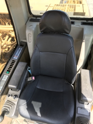 Caterpillar รุ่น320C เครื่องยนต์CATใบแทรกใหญ่ ทำสีเก็บรั่วซึม พร้อมใช้งาน