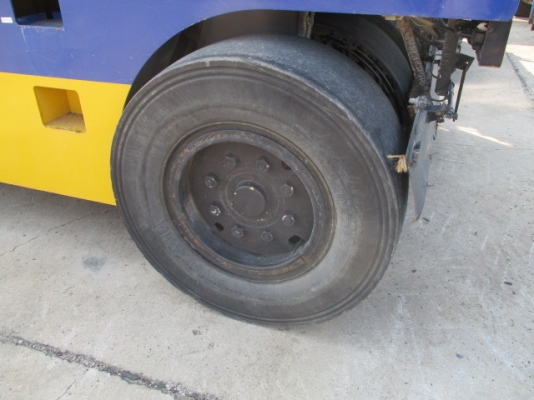 รถบดKAWASAKI รุ่นK20WII ปี2001เครื่องยนต์ISUZU 6BG1